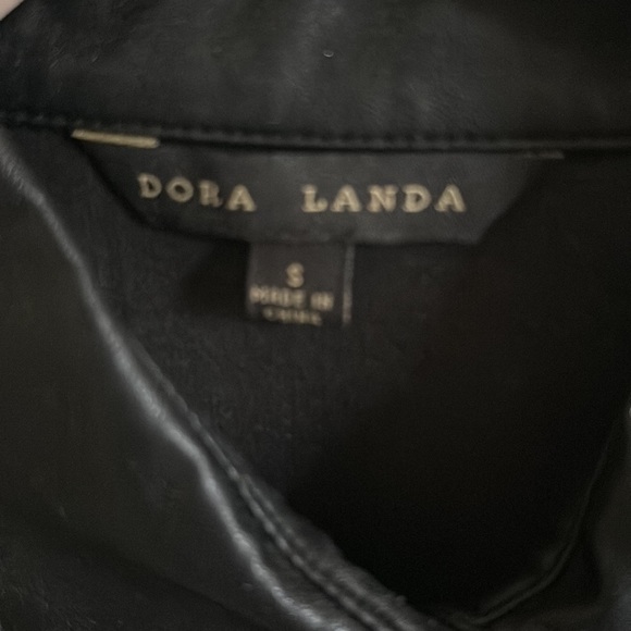 Black and white mini dress - Picture 2 of 3